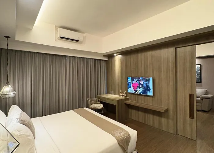The Crystal Luxury Bay 酒店 努沙杜瓦