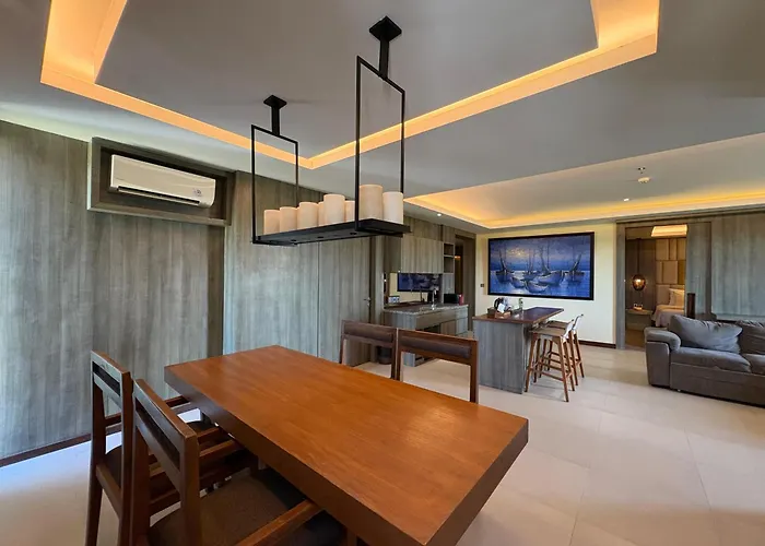 酒店 The Crystal Luxury Bay