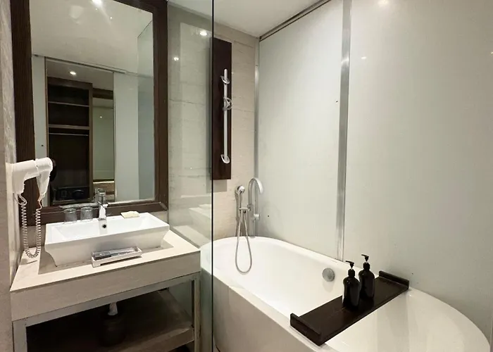 The Crystal Luxury Bay 酒店 努沙杜瓦