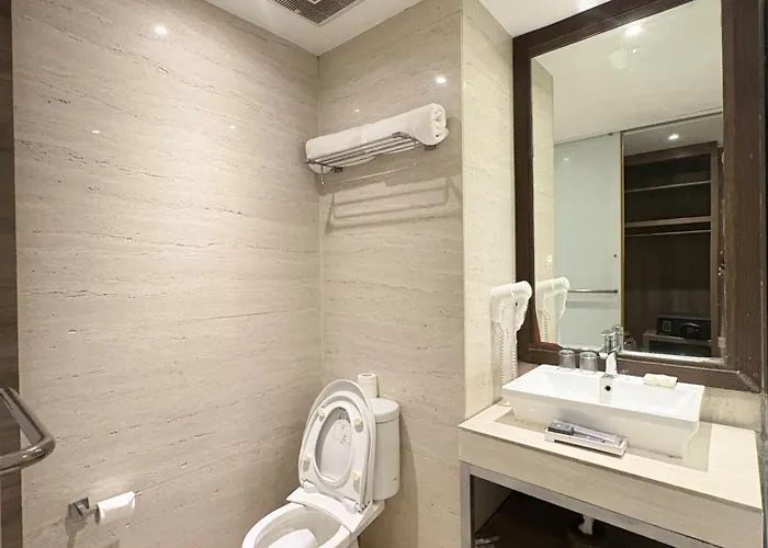 The Crystal Luxury Bay 5*